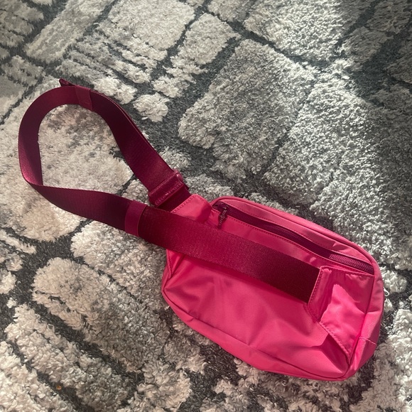 Bag - Picture 2 of 4